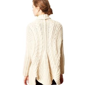 Anthropologie Comete Chunky knit Cardigan x The Cue: Cream.